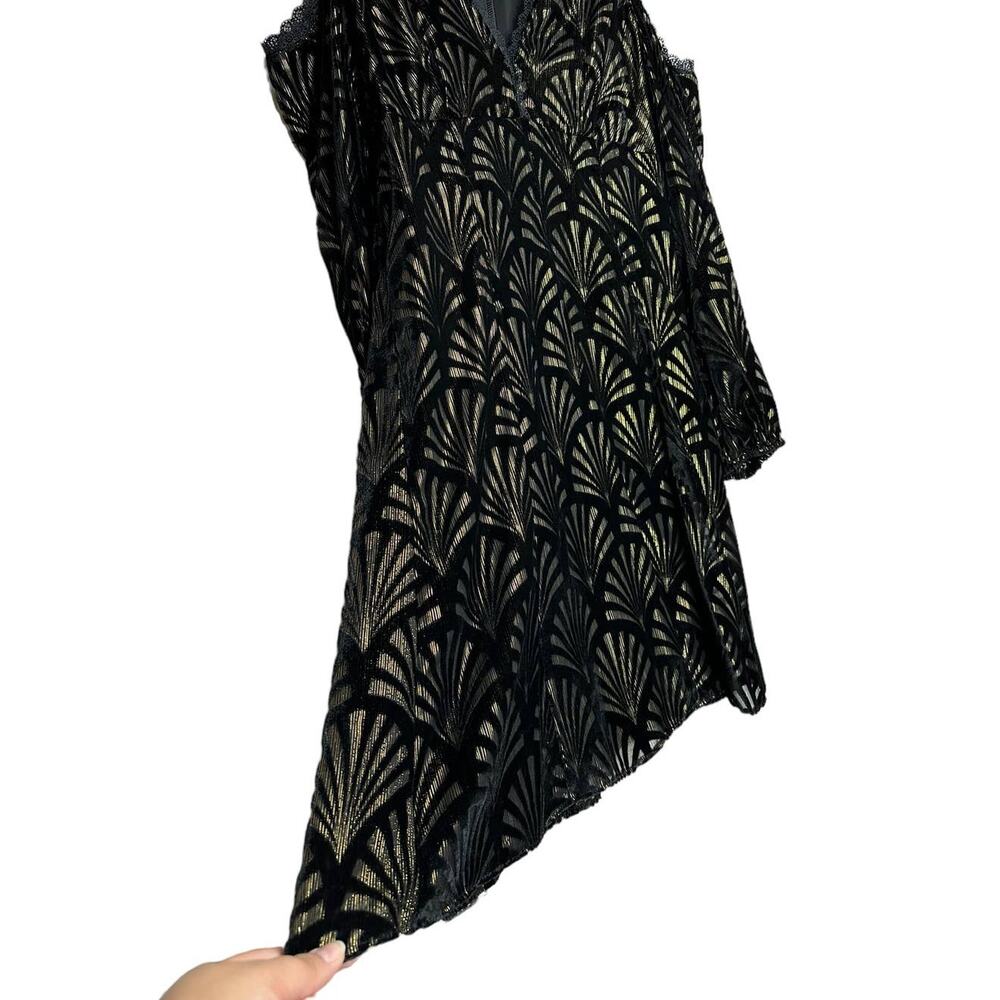 Alice + Olivia Arla Cold Shoulder Black and Gold Fit and Flare Mini Dress Size 2 - Picture 8 of 12
